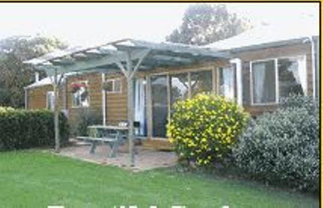 מרגרט ריבר Sunflowers Animal Farm & Farmstay מראה חיצוני תמונה